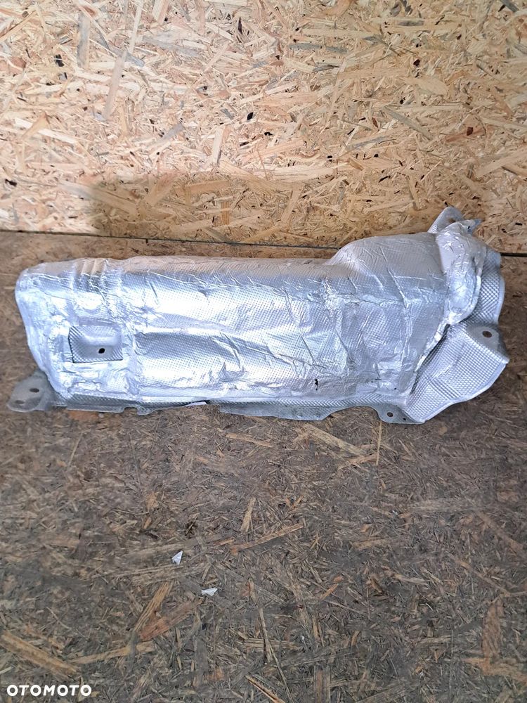 VOLVO XC60 XC90 II - OSŁONA TERMICZNA TUNELU 31696412 - 3