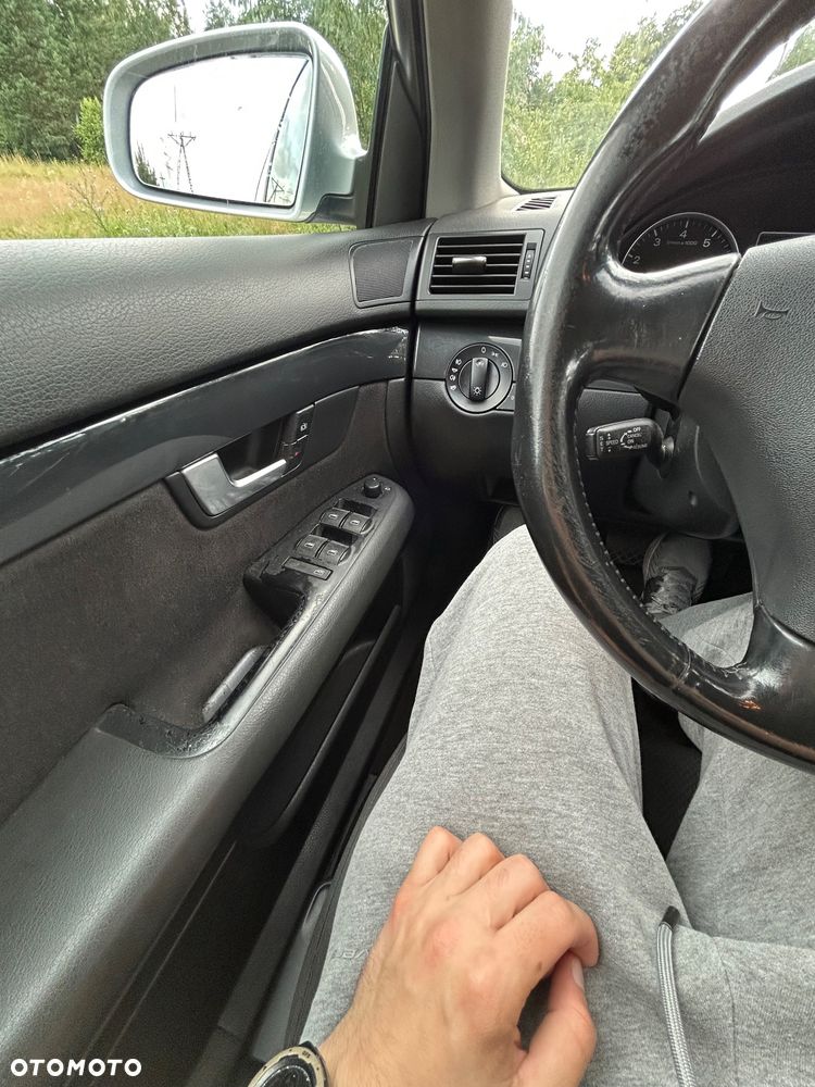 Audi A4 Avant 1.8 T multitronic - 14