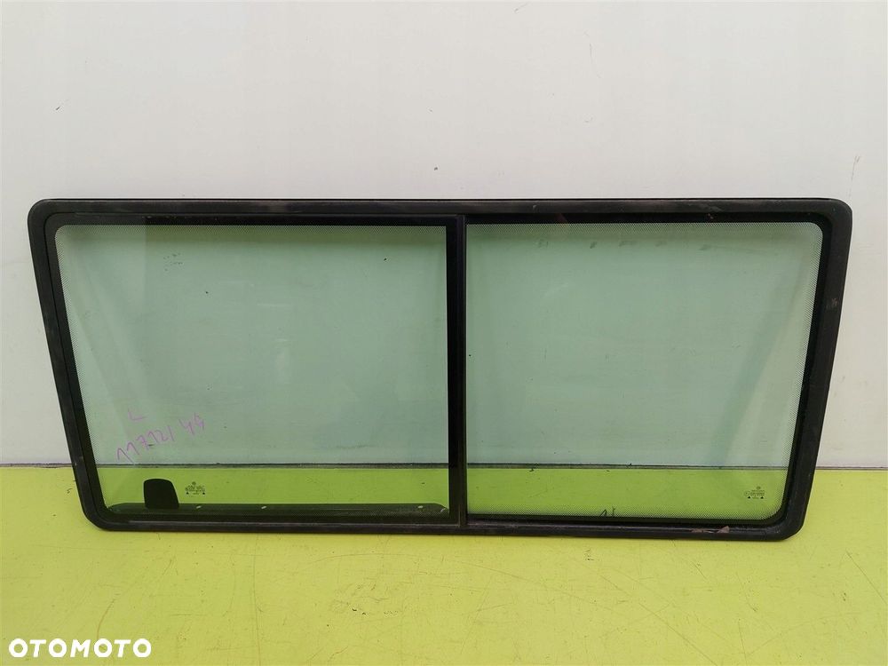 Szyba rozsuwana lewa VW TRANSPORTER T4 CARAVELLE - 1