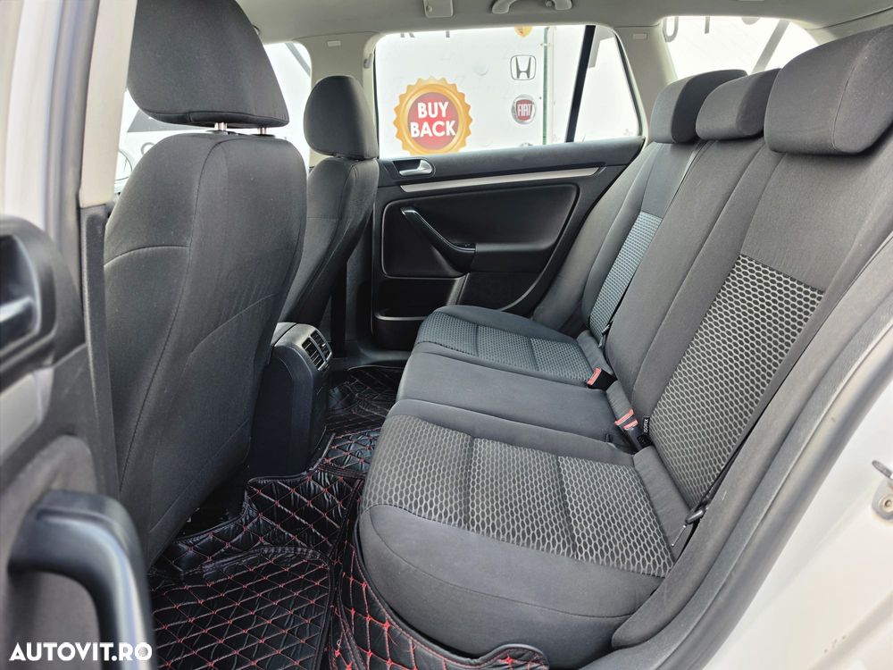 Volkswagen Golf 1.6 TDI DPF Comfortline - 4