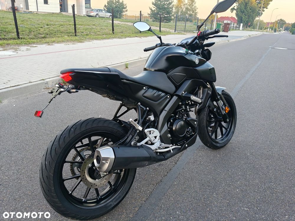 Yamaha MT - 4