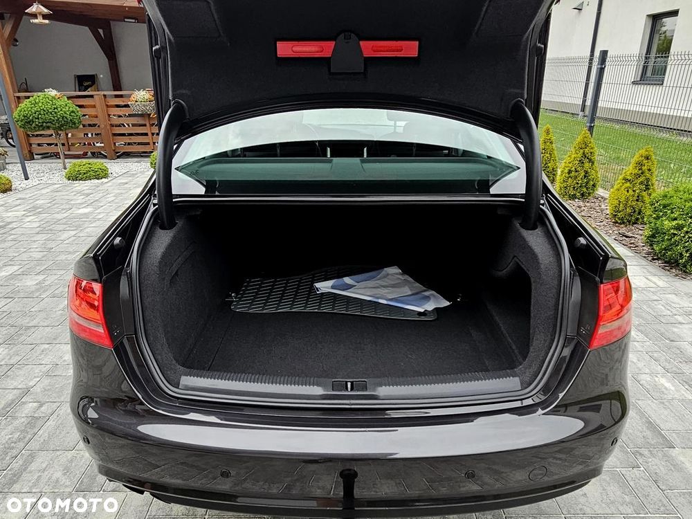 Audi A4 Limousine 1.8 TFSI Ambiente - 25