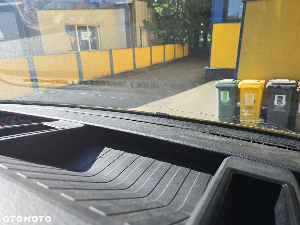 Volkswagen Crafter - 11