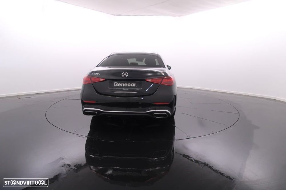 Mercedes-Benz C 300 e AMG Line - 6