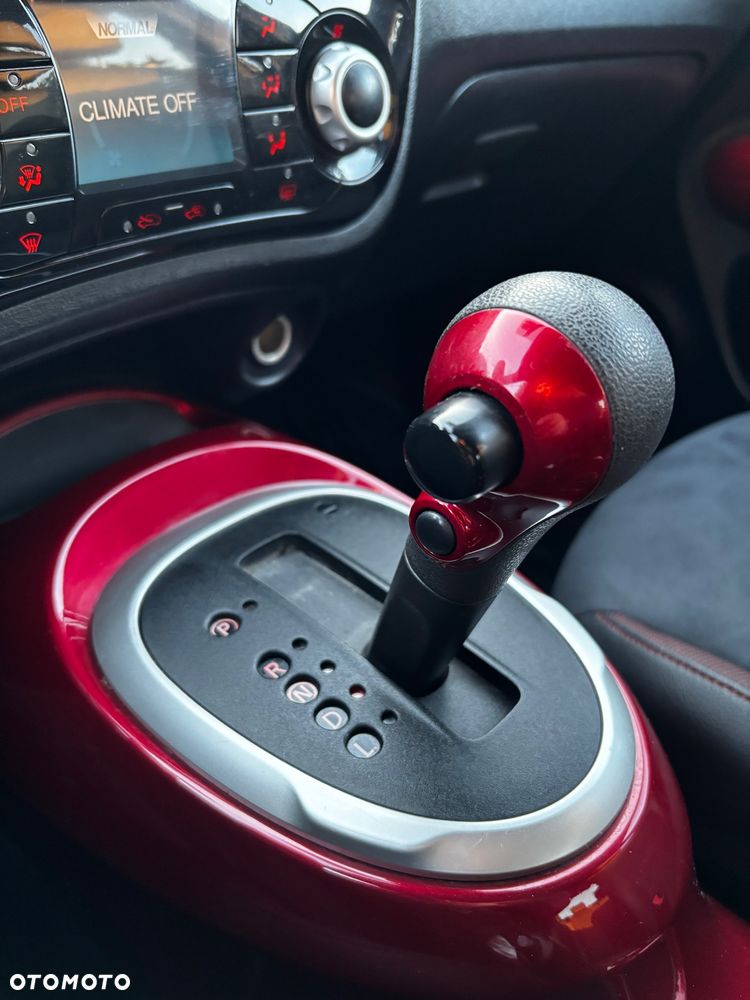 Nissan Juke 1.6 N-Connecta Xtronic EU6 - 16