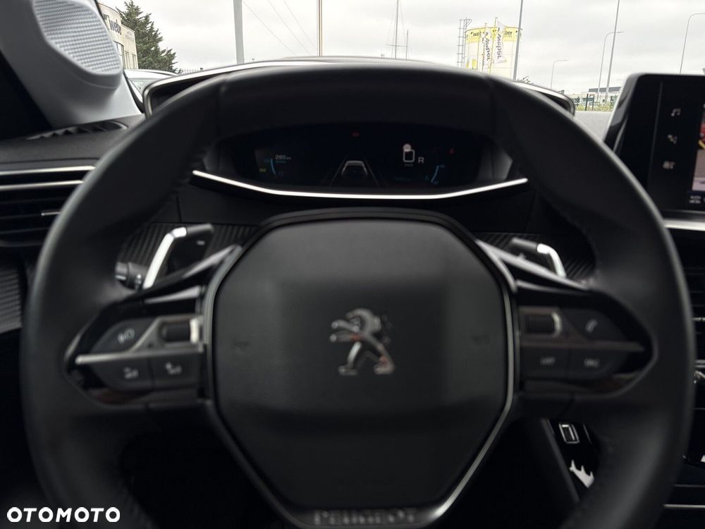 Peugeot 208 1.2 PureTech Allure S&S EAT8 - 19