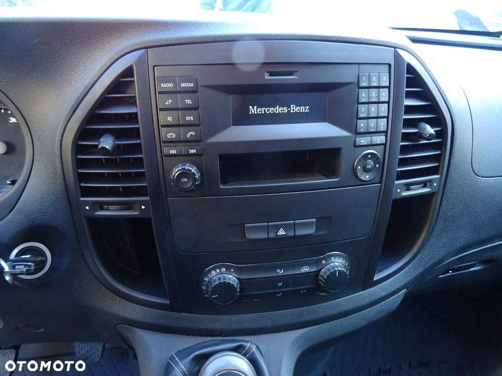Mercedes-Benz Vito - 23