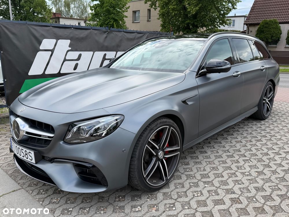 Mercedes-Benz Klasa E - 1
