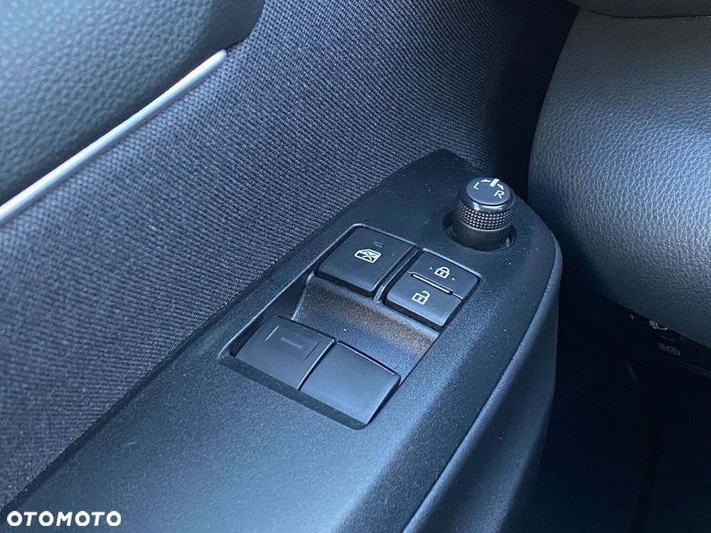 Toyota Yaris 1.0 Comfort - 28