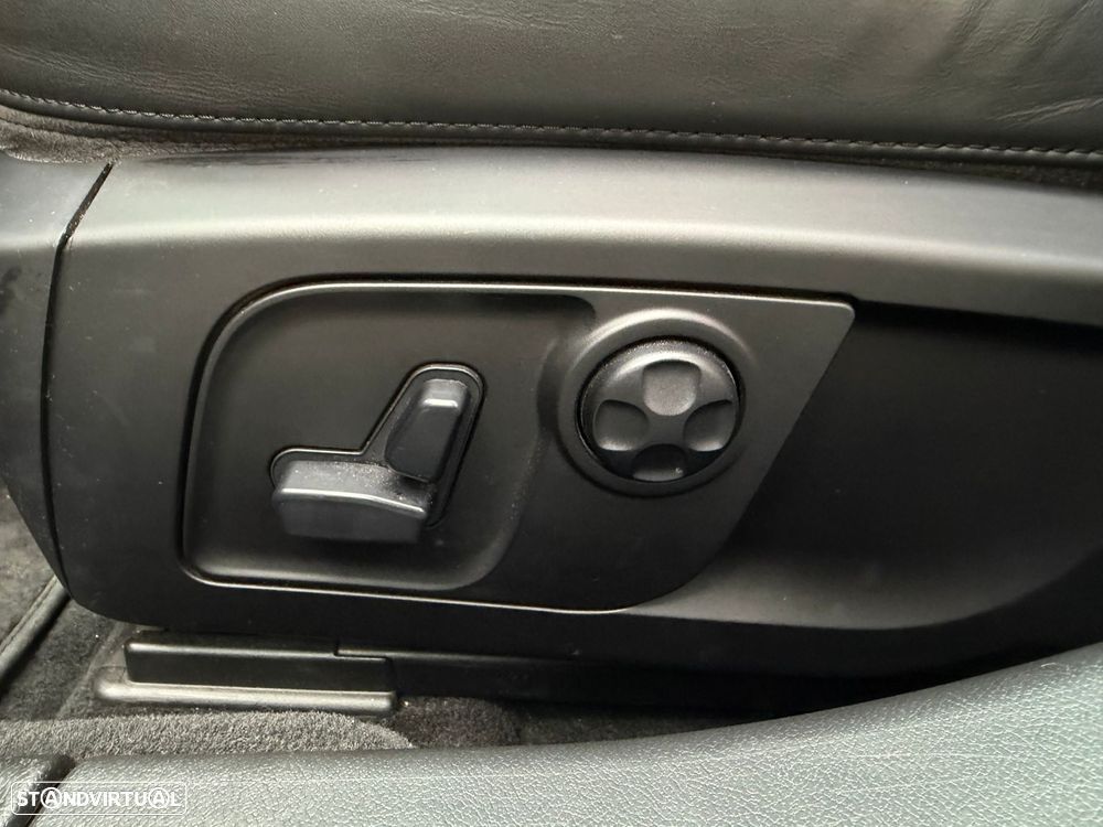 Maserati Ghibli 3.0 V6 GranLusso - 28