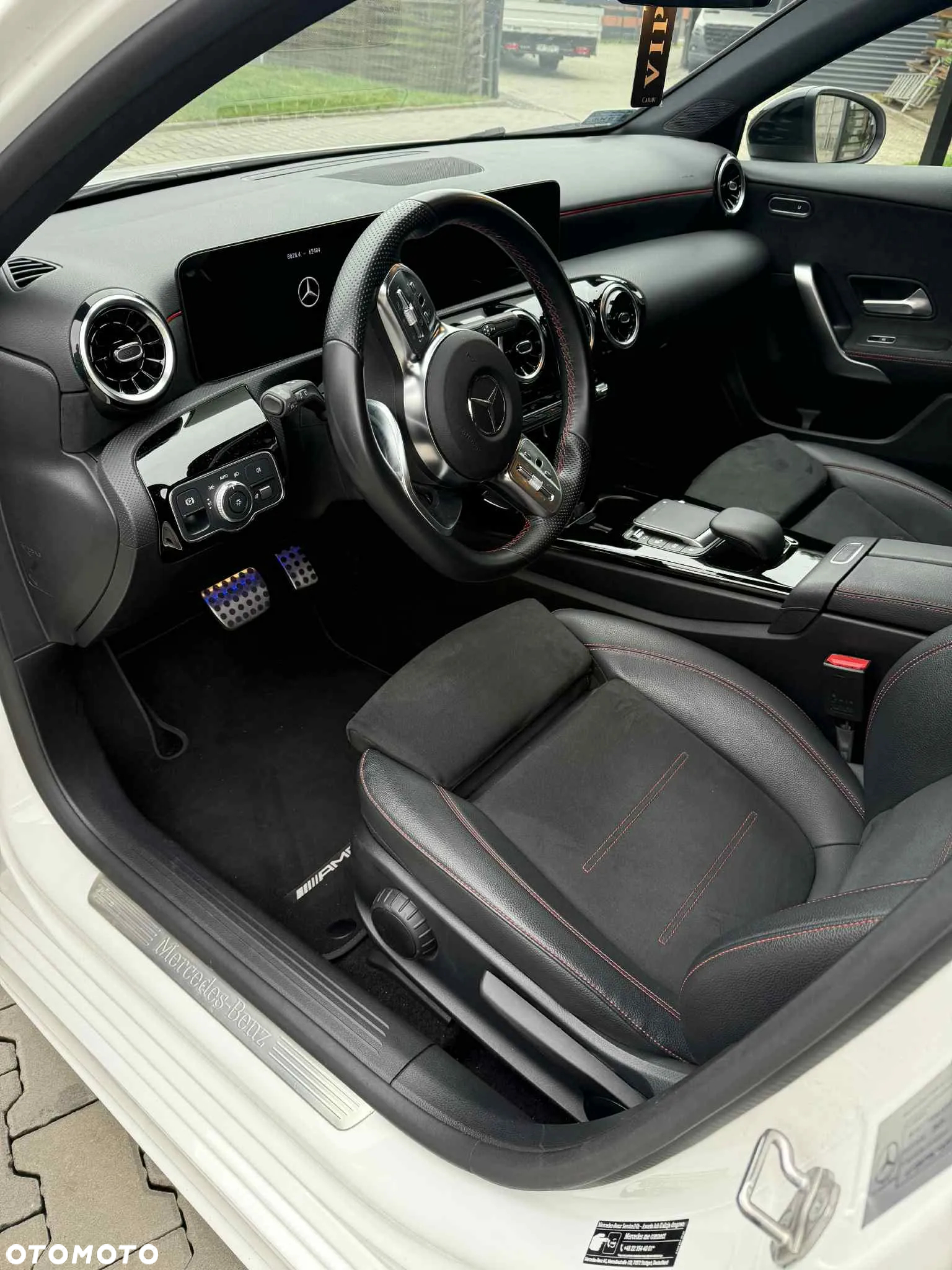 Mercedes-Benz Klasa A 180 AMG Line 7G-DCT - 6