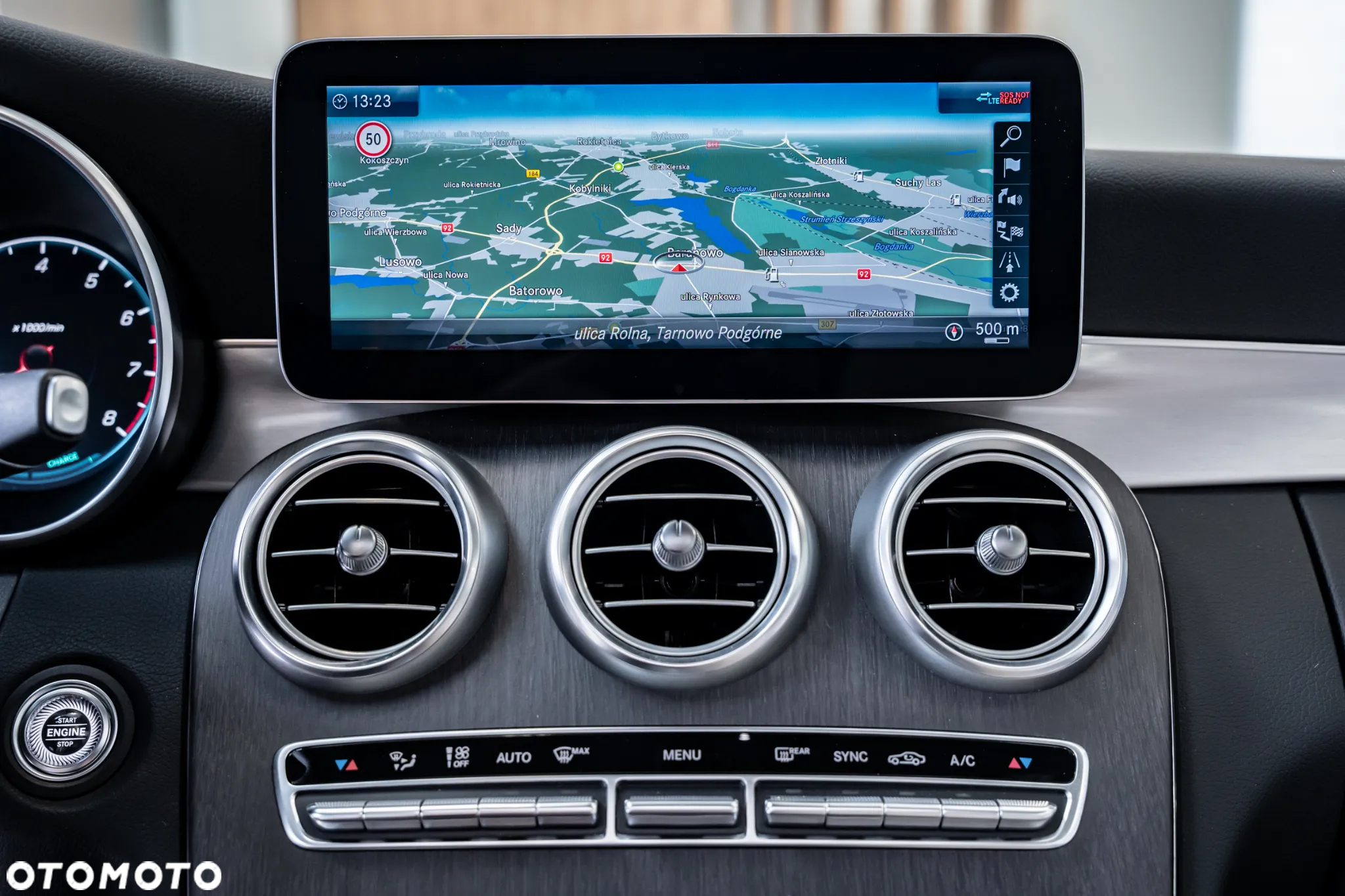 Mercedes-Benz Klasa C 300 9G-TRONIC - 30