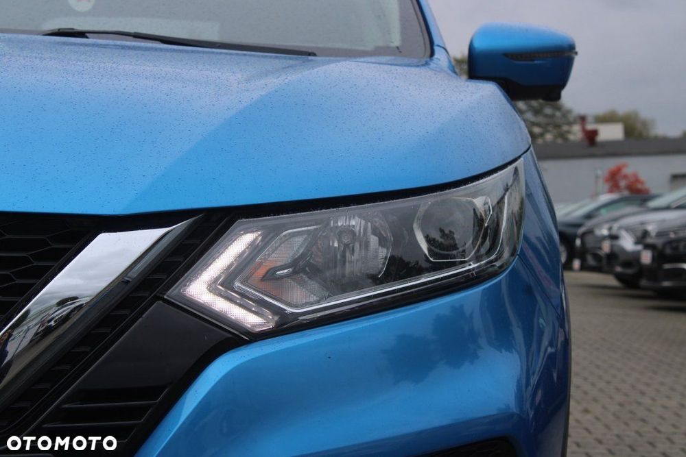 Nissan Qashqai - 11