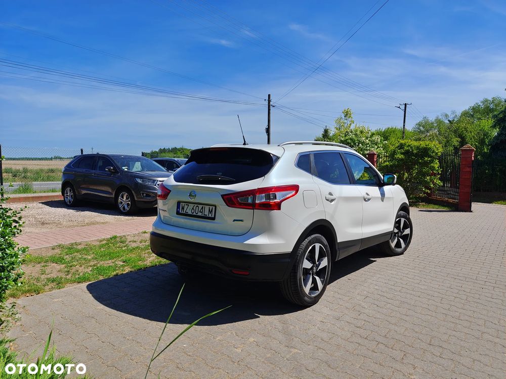 Nissan Qashqai 1.5 dCi N-Connecta - 29