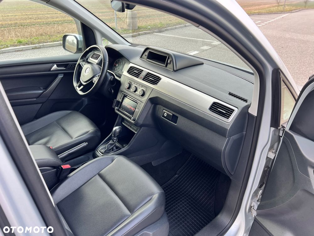 Volkswagen Caddy Maxi Highline DSG - 9