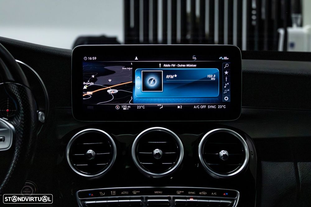 Mercedes-Benz C 300 d AMG Line - 24