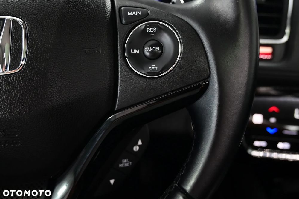 Honda HR-V 1.5 i-VTEC CVT Executive - 29