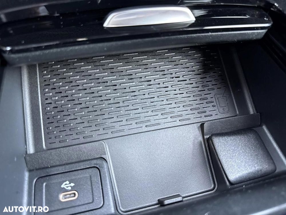 Mercedes-Benz EQA 250+ - 23