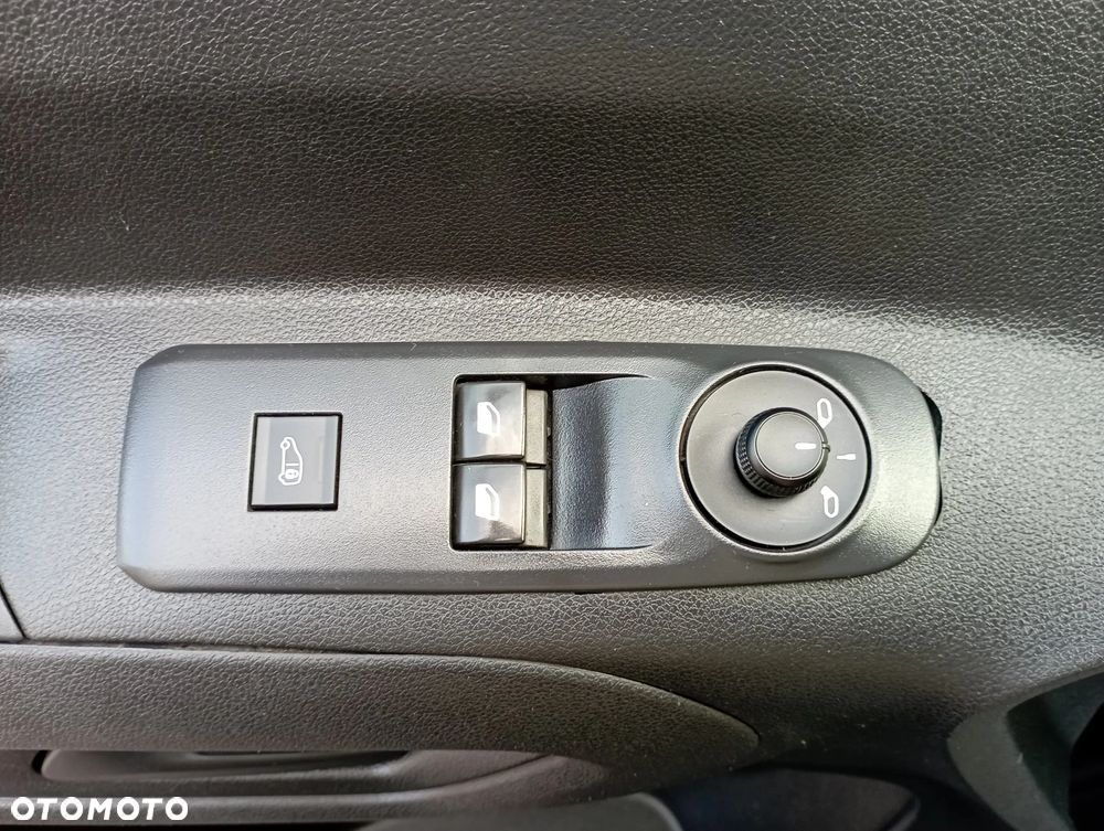Toyota Proace City - 15