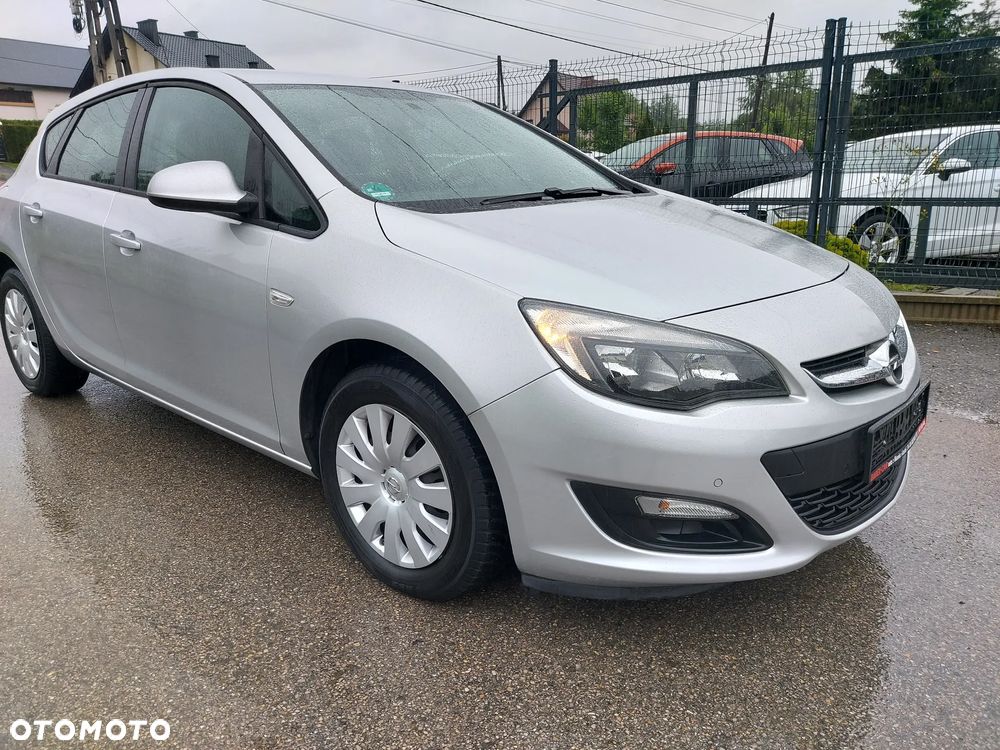 Opel Astra 1.4 Turbo - 9