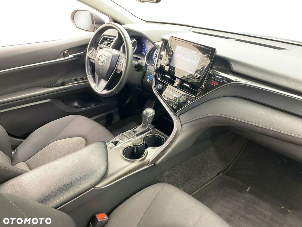 Toyota Camry - 15