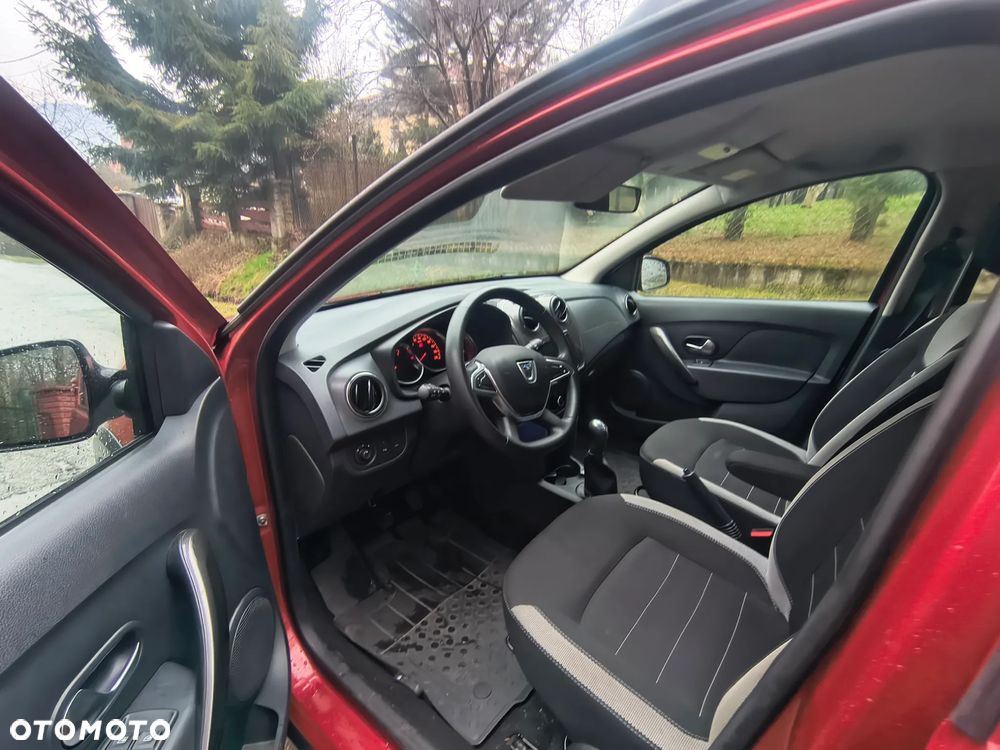 Dacia Sandero Stepway TCe 100 Celebration - 11