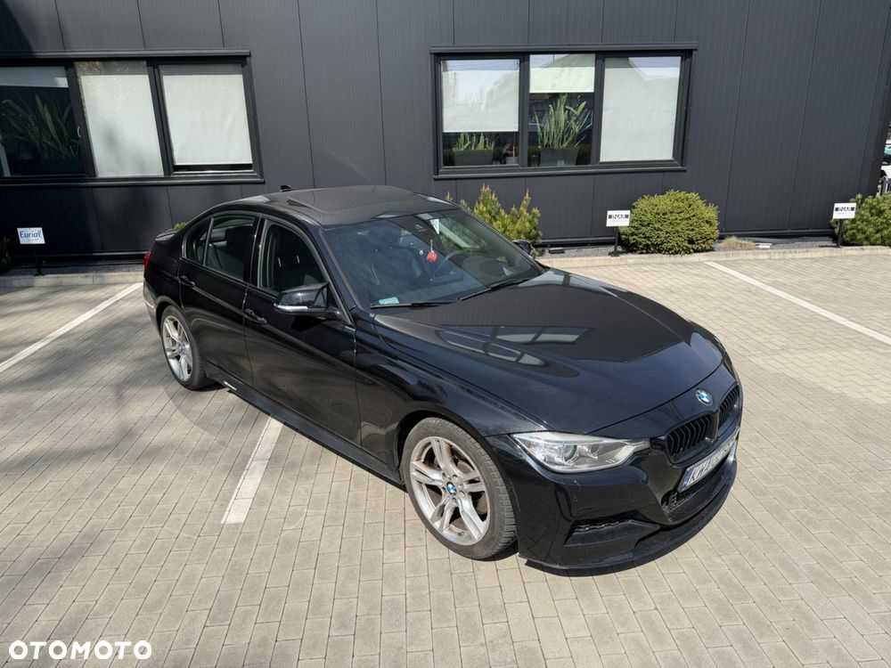 BMW Seria 3 328i xDrive - 10