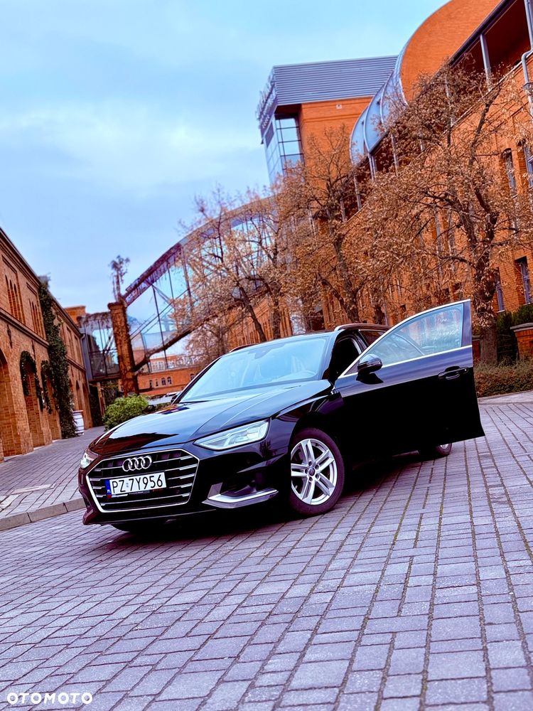 Audi A4 Avant 40 TFSI S tronic - 11