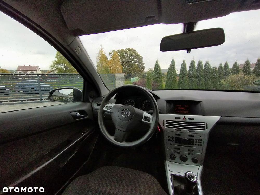 Opel Astra 1.6 Easytronic Edition 111 Jahre - 10