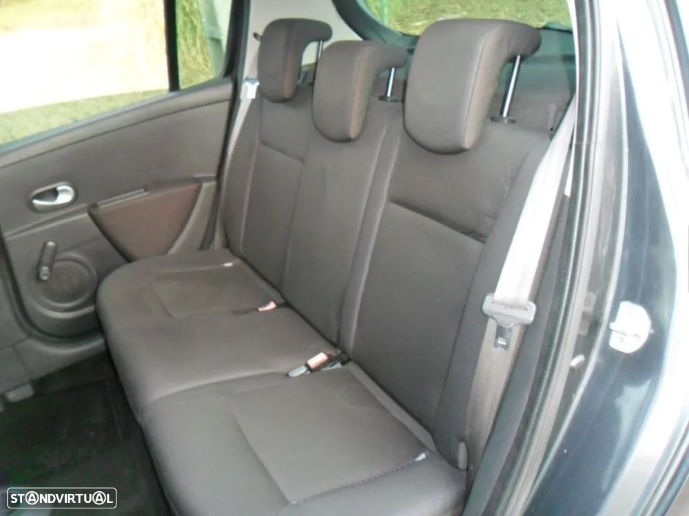 Renault Clio 1.2 16V Dynamique Luxe - 6