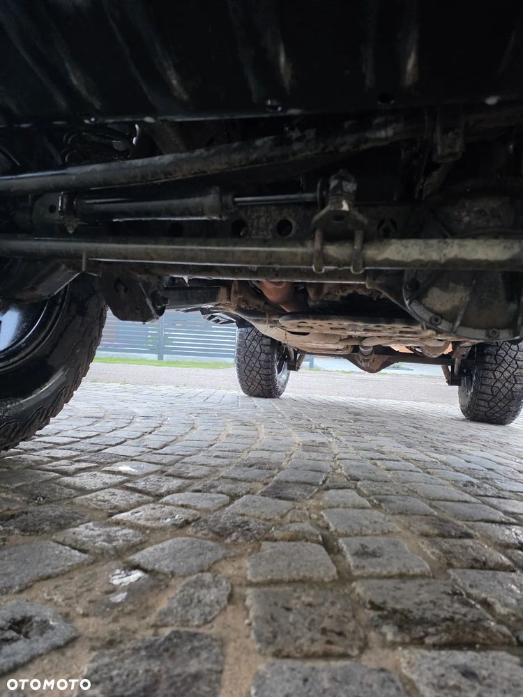 Jeep Wrangler Unlimited 3.8 Sahara - 19