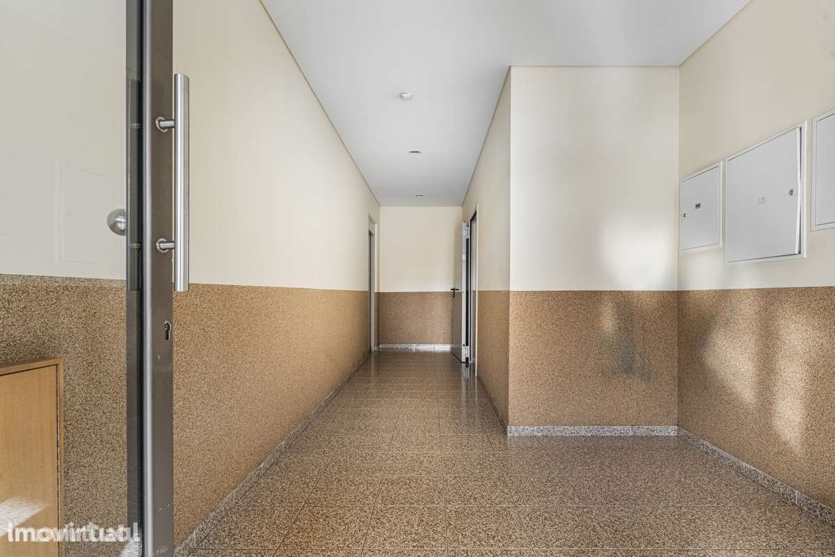 Apartamento T1 junto à Universidade do Minho - Grande imagem: 4/22