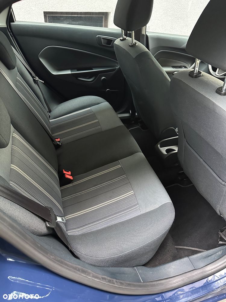 Ford Fiesta 1.25 Trend - 11