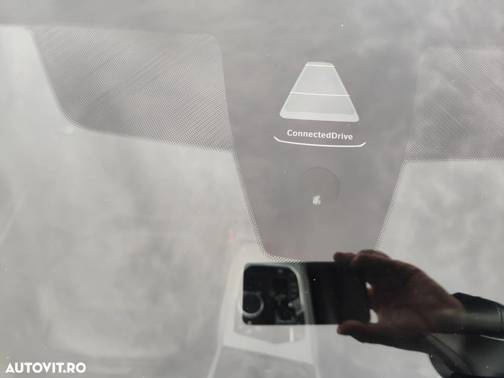 BMW Seria 3 320d AT MHEV - 25