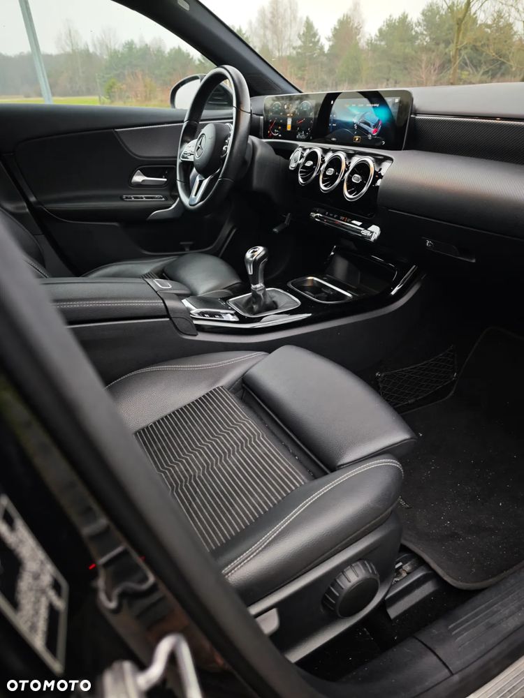 Mercedes-Benz Klasa A 200 Edition 19 - 18