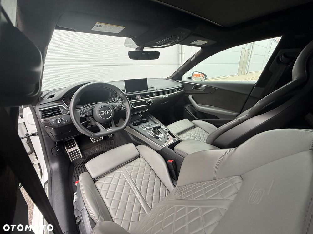 Audi S5 Limousine - 10