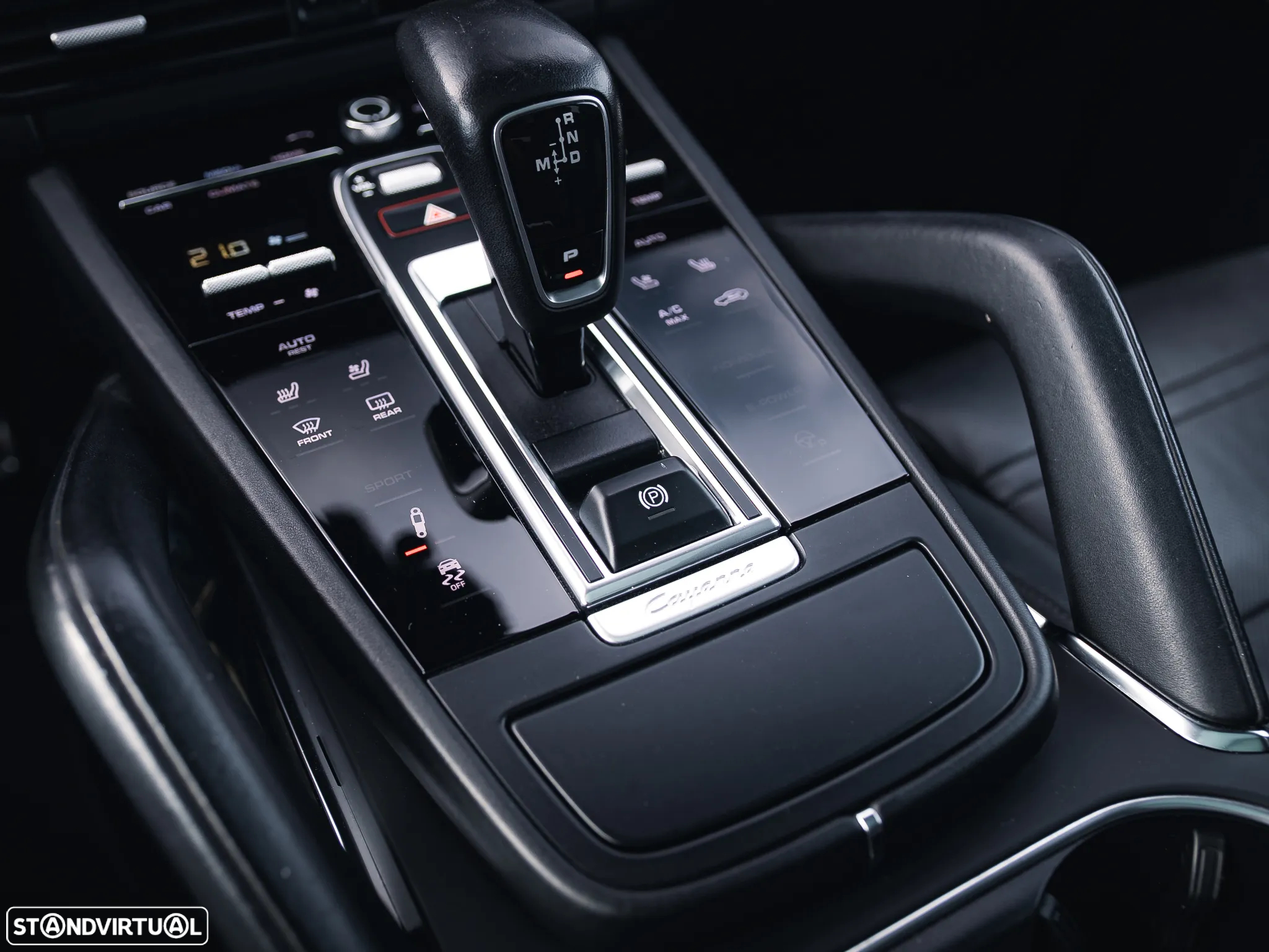 Porsche Cayenne Turbo - 25