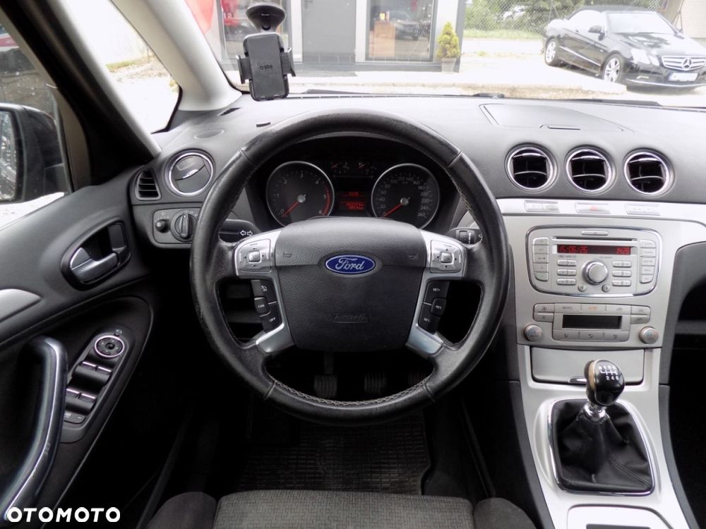 Ford S-Max - 6