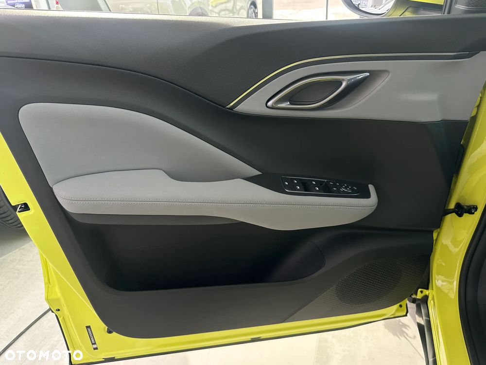 BYD Dolphin Surf - 12