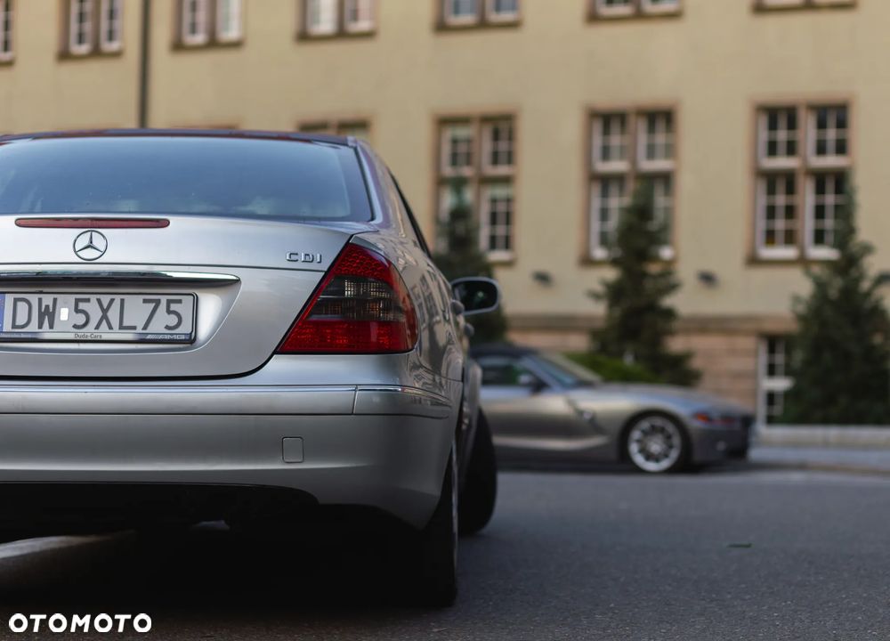 Mercedes-Benz Klasa E 220 CDI Automatik Elegance - 37
