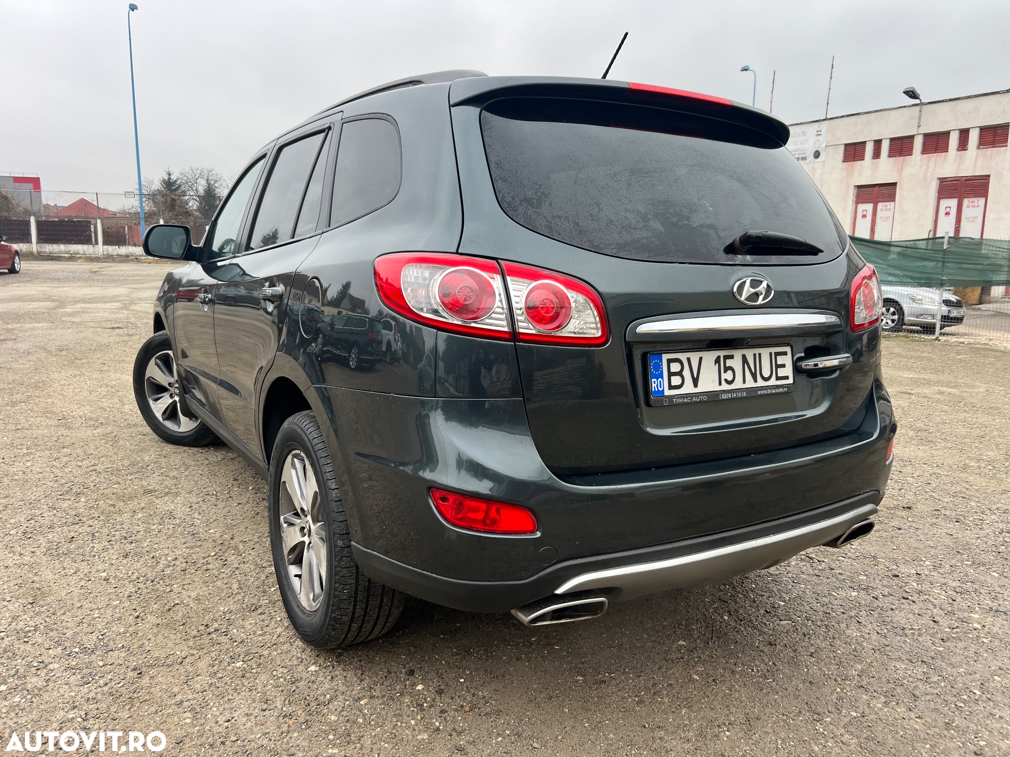 Hyundai Santa Fe - 3