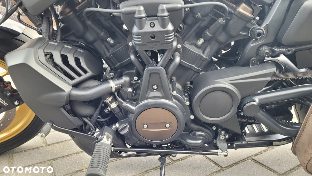 Harley-Davidson Sportster - 5