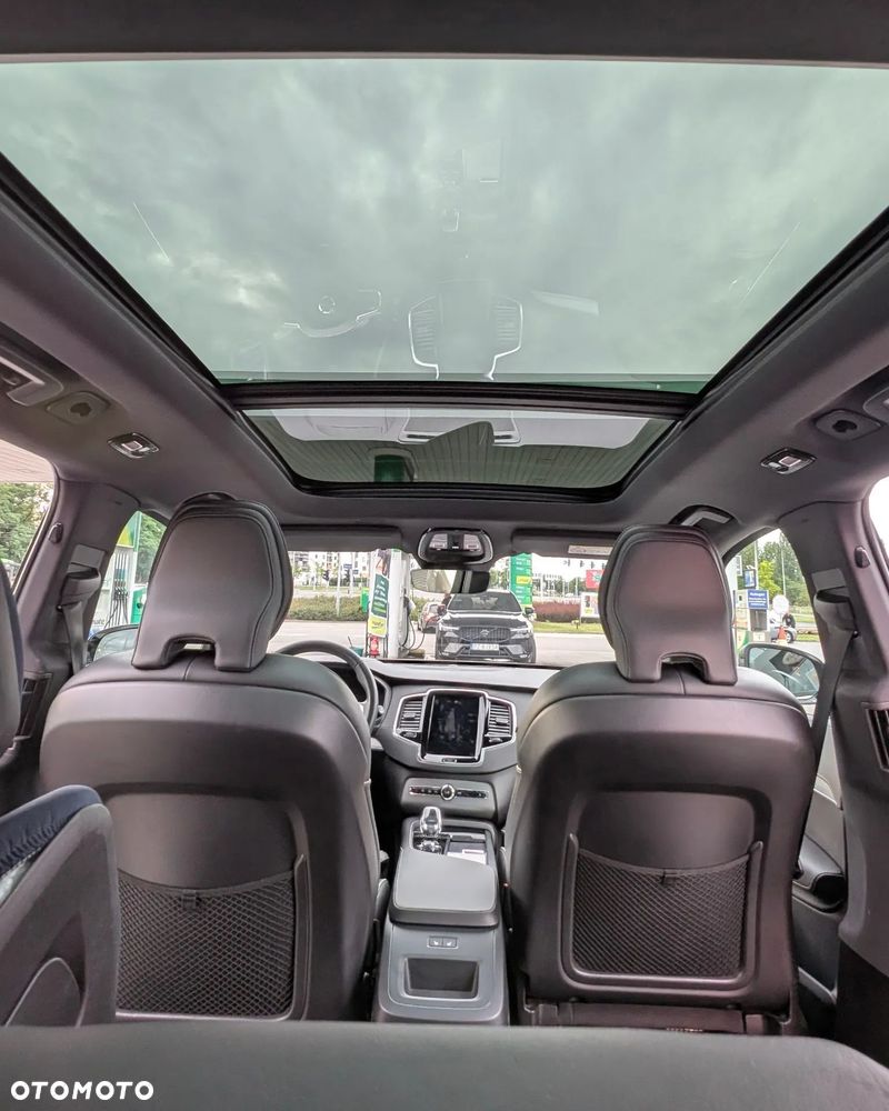 Volvo XC 90 B5 D AWD Ultimate Dark 7os - 27