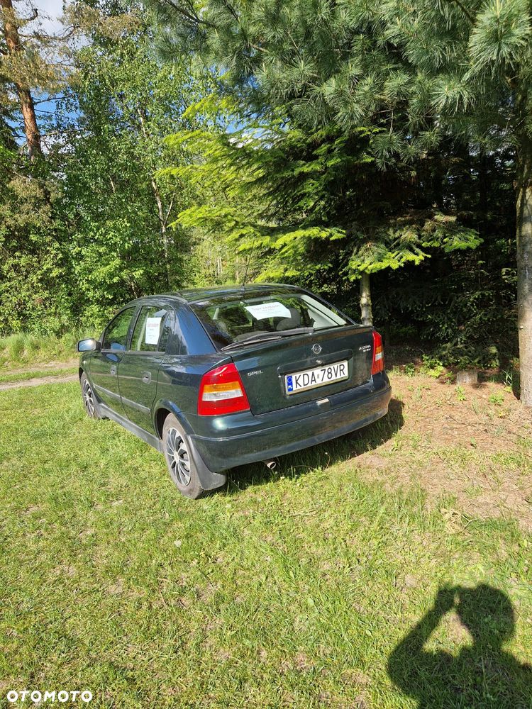 Opel Astra - 3