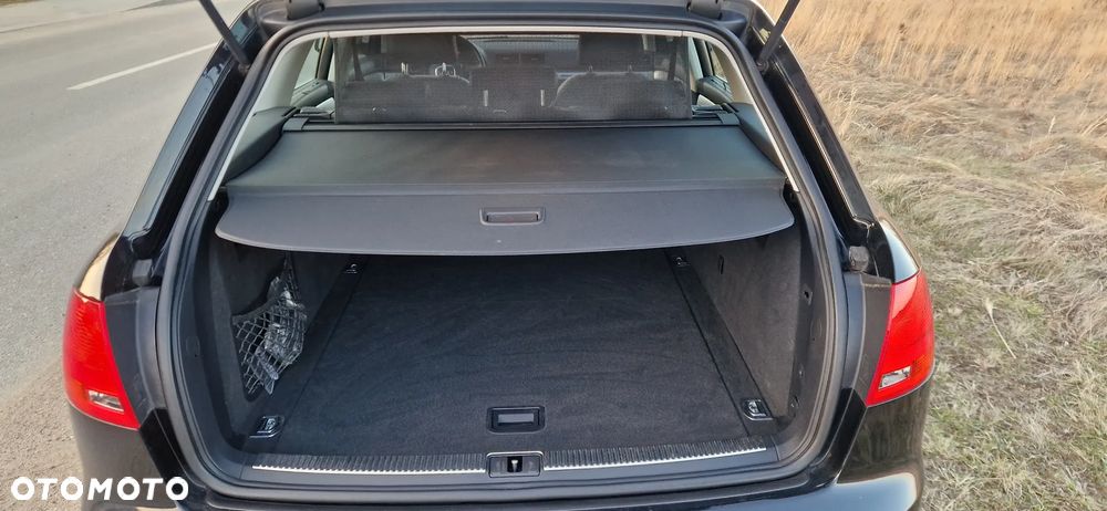 Audi A4 Avant 2.0 T FSI quattro - 10