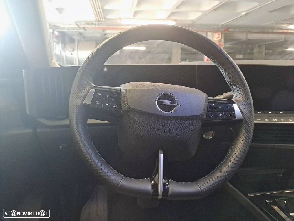 Opel Astra 1.5 D Elegance Aut. - 12