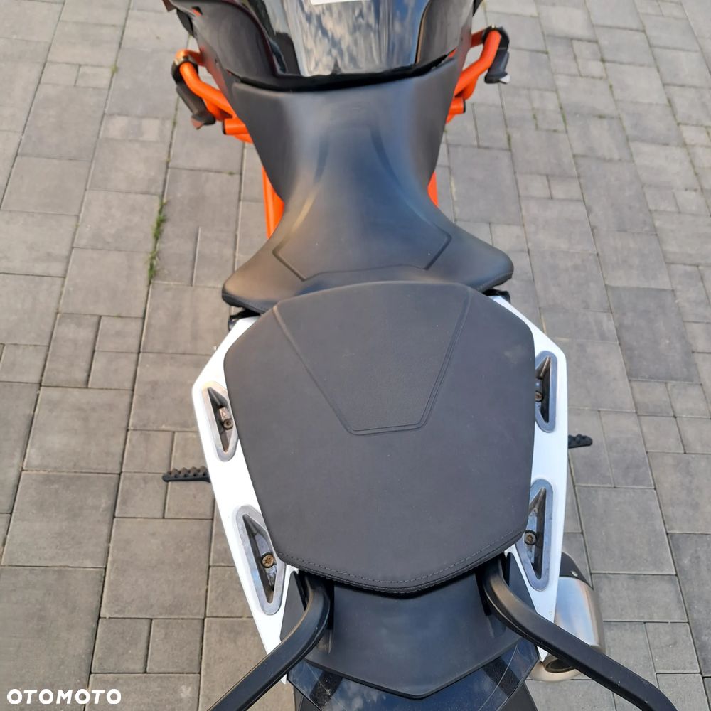 KTM Super Duke - 18