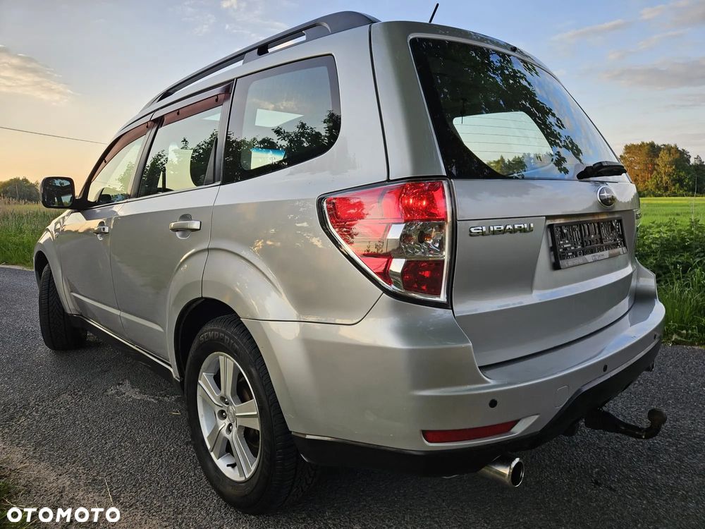 Subaru Forester 2.0 XA TRE - 13