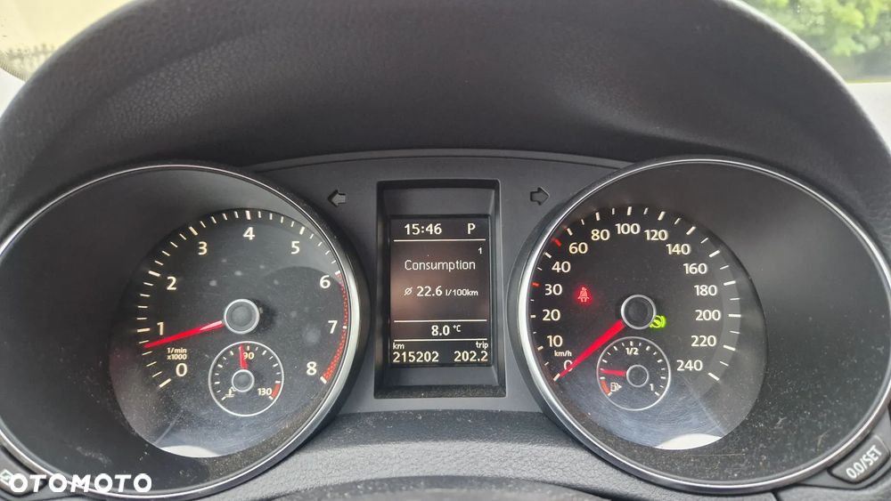 Volkswagen Golf VI 1.6 Highline DSG - 18