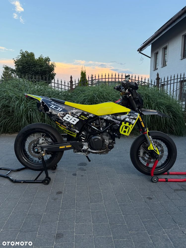 Husqvarna 701 - 6